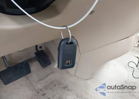 2005 Honda Odyssey Ex from USA, damaged, VIN 5FNRL38435B413031